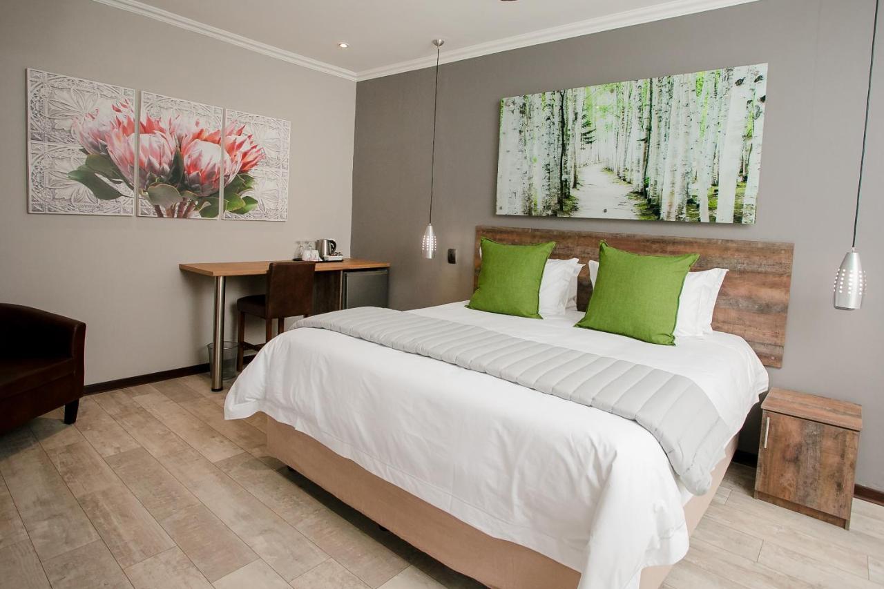 Vinique Guesthouse Mbombela Dış mekan fotoğraf