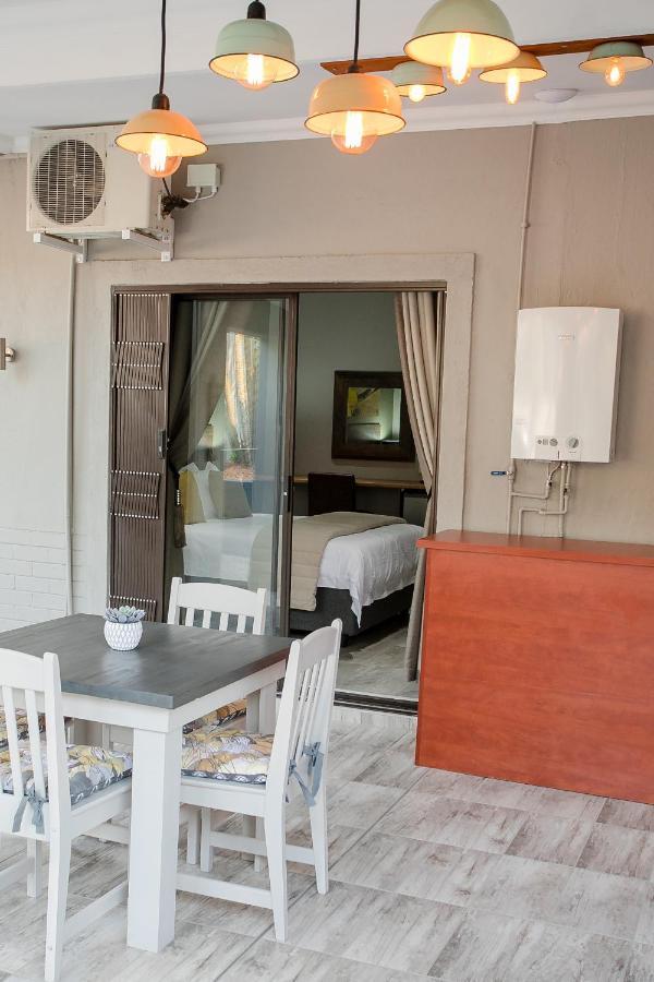 Vinique Guesthouse Mbombela Dış mekan fotoğraf