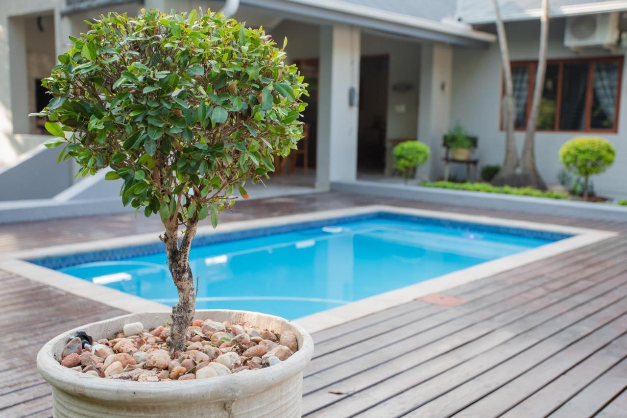 Vinique Guesthouse Mbombela Dış mekan fotoğraf
