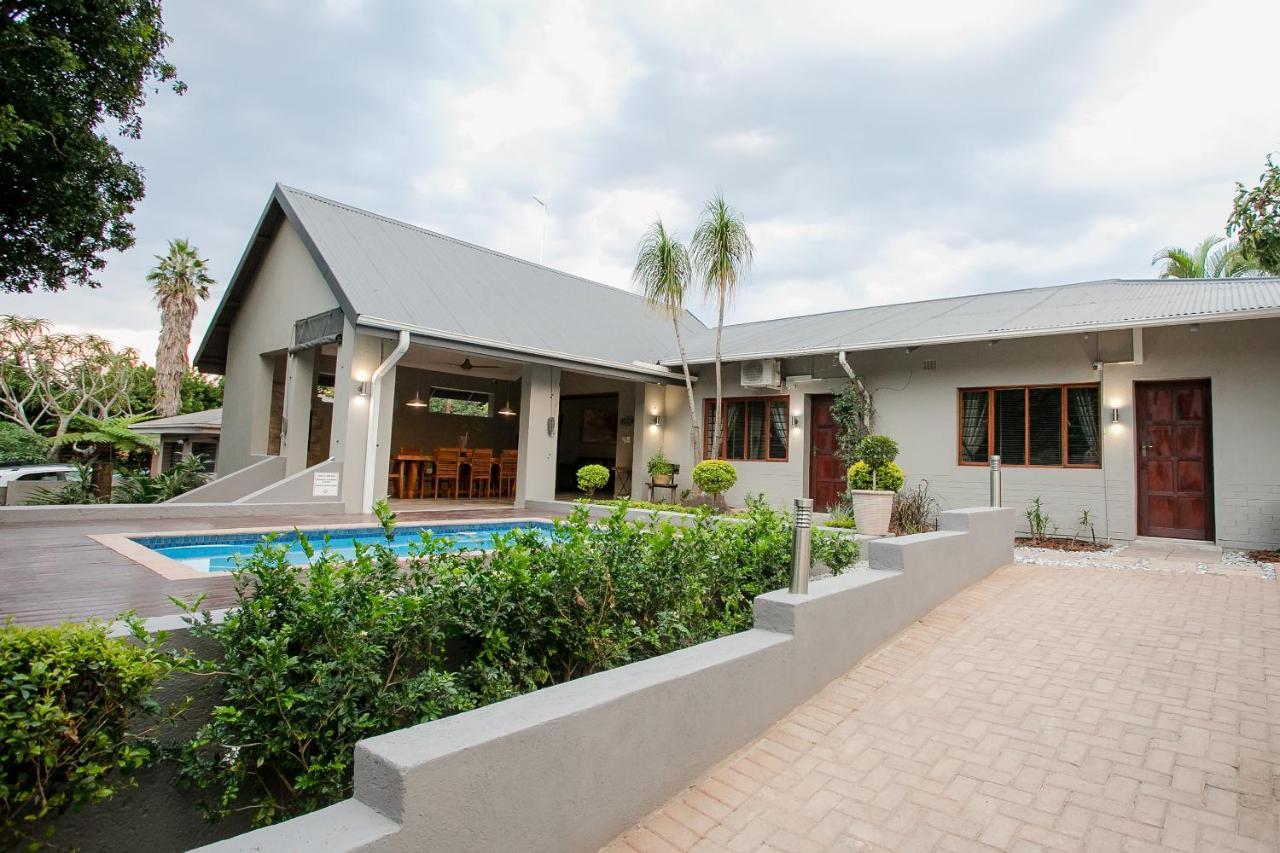 Vinique Guesthouse Mbombela Dış mekan fotoğraf